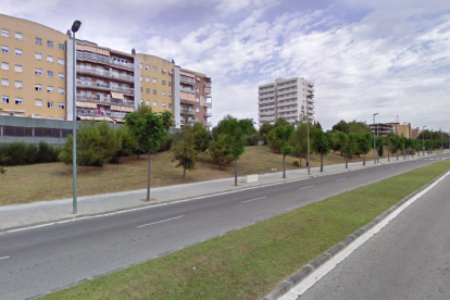 El sentido del lado de las viviendas del Barranco del Comellar de Sant Ramon se cortará al tráfico.