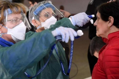Europa supera los 330.000 contagios por coronavirus y se acerca a los 21.000 muertos