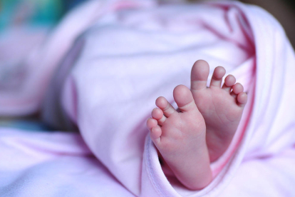 El nadó segrestat només tenia tres dies d'edat.
