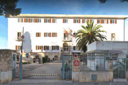 Imagen del exterior del edificio del Instituto de Asuntos Sociales de Mallorca.