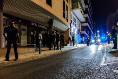 Imatge del dispositiu policial a Tortosa.
