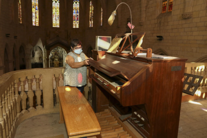 El actual órgano de la Prioral es del año 1960.