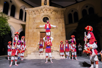 La actuación de la Mojiganga en el Seminario de Tarragona en esta Santa Tecla 2020.