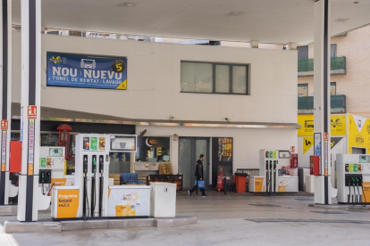 A l'estació de servei Repsol de Torres Jordi la benzina de 95 anava ahir a 1,199 euros el litre.