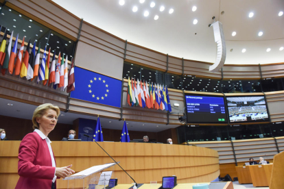 La presidenta de la Comissió Europea, Úrsula Von der Leyen, durant la presentació del pla de recuperació a l'Eurocambra.