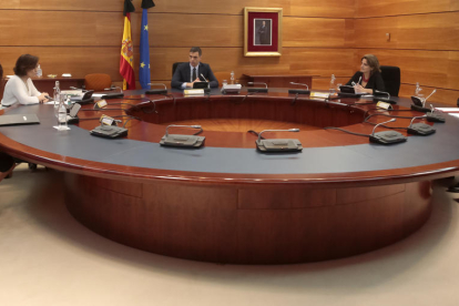 El president del govern espanyol, Pedro Sánchez, presideix el Consell de Ministres extraordinari per aprovar l'Ingrés Mínim Vital.