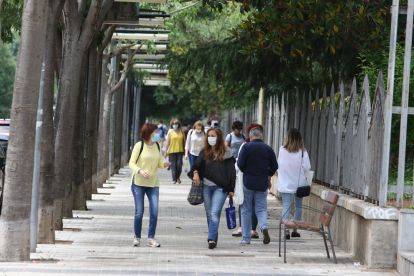 En la avenida de Sant Jordi se podrá caminar por delante del parque.