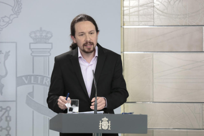 Plano medio del vicepresidente segundo del gobierno español, Pablo Iglesias.
