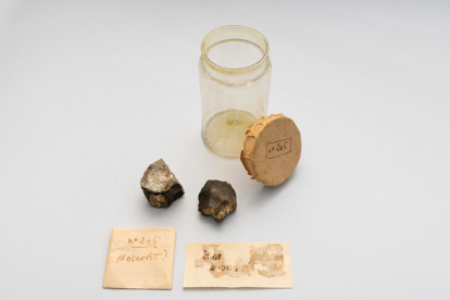 Plano general de los fragmentos que se han relacionado con el meteorito de Barcelona.