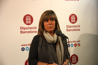 Plano medio de la presidenta de la Diputación de Barcelona, Núria Marín.