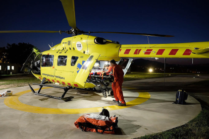 El helicóptero nocturno medicalizado del SEM.