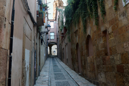 Carrer de Santa Tecla a la Part Alta de Tarragona.