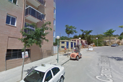 El solar on es construirà la residència de gent gran està ubicat al carrer Mercè Rodoreda.