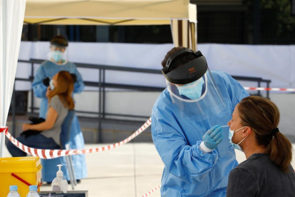 Los muertos en la pandemia ascienden a 1,07 millones.
