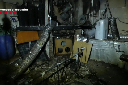 Imagen de la parte del sótano afectada por el fuego.