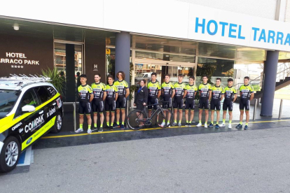 El club presentó a los 16 ciclistas que formarán parte del equipo el pasado fin de semana.