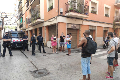 Forta presència policial a la zona del Ranxo Grande.