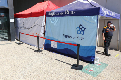 Una imagen de la entrada en el espacio de tests habilitado en el Sant Joan.