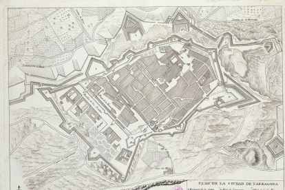 Plano de la Tarragona de inicios del siglo XIX, que el Ayuntamiento compró en París.
