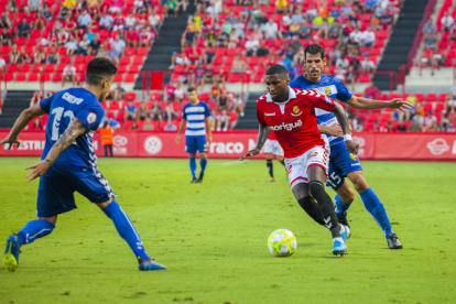 Romain Habran és un dels tres jugadors amb contracte que no compten per al Nàstic.