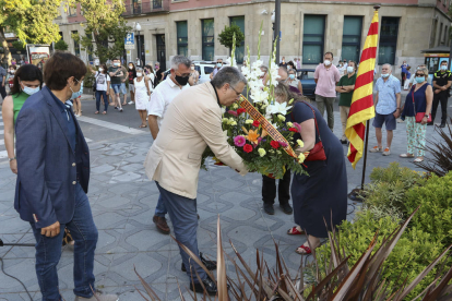 Ofrena floral en la commemoració del Setge de Tarragona.