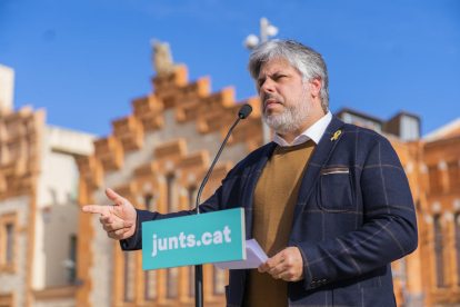 El candidato de Junts per Catalunya, Albert Batet, ha reiterado su apoyo a autónomos y pymes.