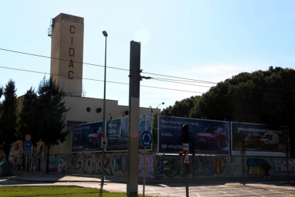 Imatge exterior de l'empresa CIDAC de Cornellà de Llobregat.