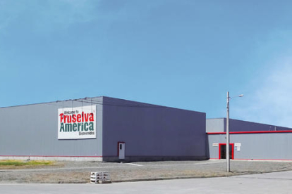 Fotografía de la fábrica de Global Fruselva en Chile.