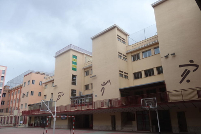 Imagen del colegio Padre Manyanet de les Corts, donde|dónde estudiaba el verdad que se va suicidar en el 2019.