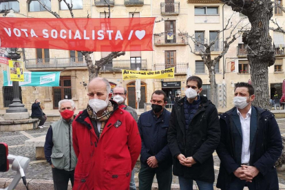 Acte de campanya del Partit dels Socialistes, amb la presència de Viñuales, ahir a Montblanc.