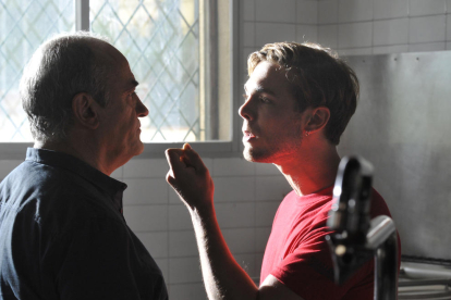 Un moment de la segona temporada de 'Merlí' amb el principal protagonista, Francesc Orella, en el paper de professor.