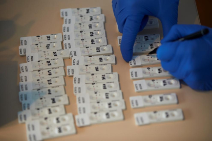 Els tests d'autodiagnòstic d'anticossos seran a totes les farmàcies de Tarragona a finals de mes.