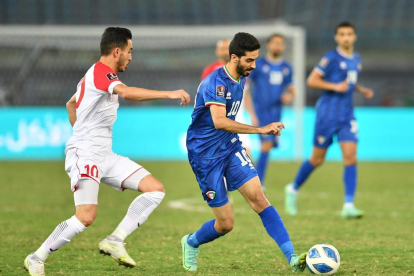 Imagen de un partido entre Kuwait y Jordania para clasificarse por el Mundial.