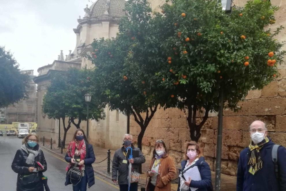 Alguns dels guies que faran la visita 'Medicina i malaltia a Tarragona'.