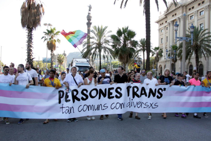 Cartell principal de la Pride Parada en favor dels drets el col·lectiu trans. Imatge del 9 de juliol del 2016.