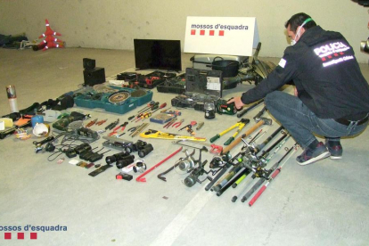 Los ladrones sustraían, principalmente, aparatos electrónicos y herramientas.
