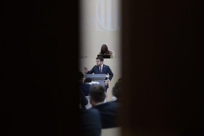 El candidato a la investidura Pere Aragonès, durante la intervención al debate en el auditorio del Parlamento.