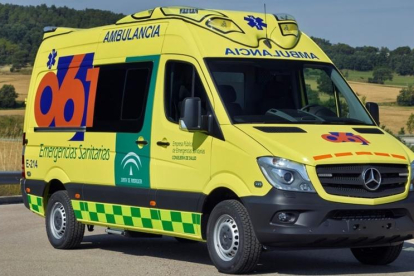 Imatge d'una ambulància del Servei d'Emergències Mèdiques d'Andalusia.