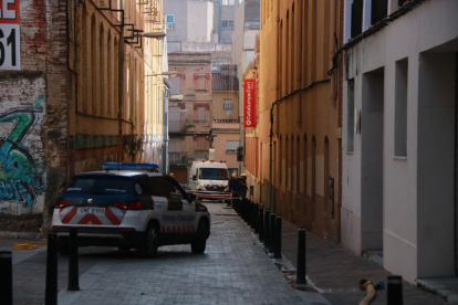 Imagen de la calle Sant Serapi, donde se encuentra la antiga imprenta.