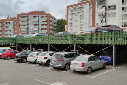 Imatge de l'aparcament situat al carrer Francesc Bastos, un dels cinc aparcaments que tenen llista d'espera.
