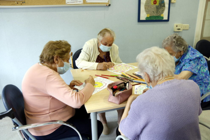 Usuàries de la residència l'Hospital de Camprodon.