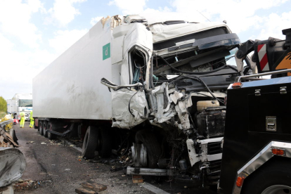 Imatge d'un dels camions implicats en l'accident.