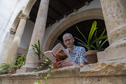 El escritor Marc Quintana, este martes, en la Casa de les Lletres de Tarragona.