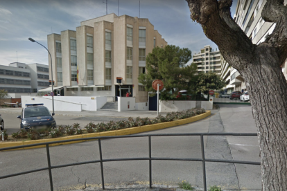 Imatge de la comissaria de la Policia Nacional a Tarragona.