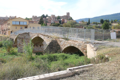 Panorámica del Puente Viejo de Montblanc, dos años después de la riada.