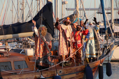 Els Reis d'Orient arribant en veler en una imatge d'arxiu.
