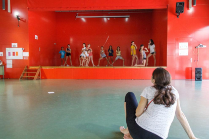 Imatge d'una de les classes del Casal de Dansa del Morell.