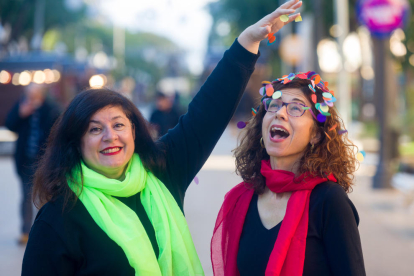 Karme González i Imma Pujol, creadores i conductores de la proposta.