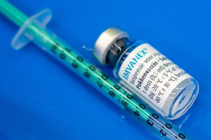 Una vacuna contra la viruela del mono, ayer lunes en Haaglanden, Países Bajos