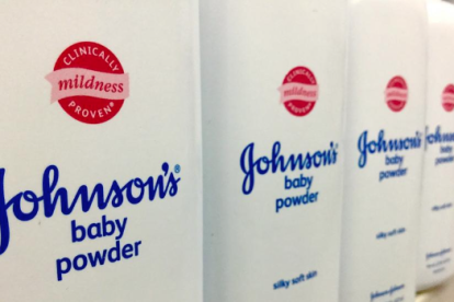 Polvo de talco para bebés de Johnson & Johnson.